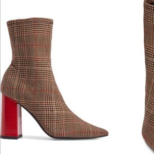 Jeffrey Campbell siren bootie - size 9